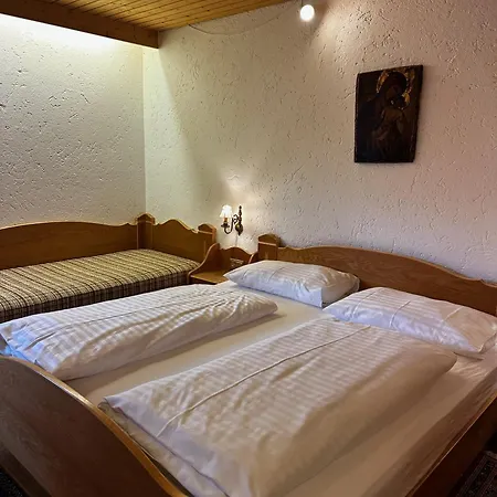 Appartementhaus Birkenwald Apart Otel Seefeld in Tirol